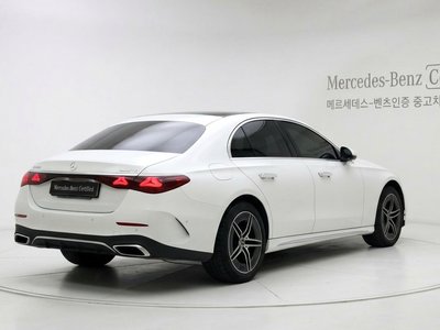 صورة 5 لـ 2025 Mercedes-BENZ E-CLASS