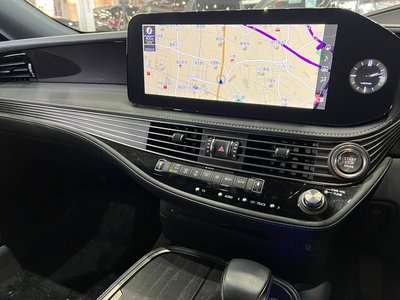 صورة مصغرة 39 لـ 2021 Lexus LS