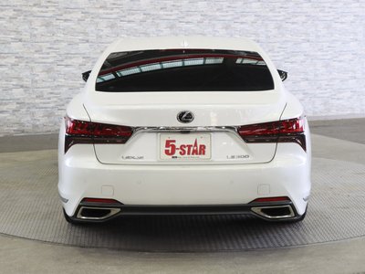 صورة مصغرة 15 لـ 2021 Lexus LS