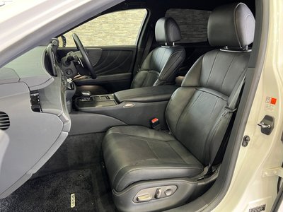 صورة مصغرة 46 لـ 2021 Lexus LS