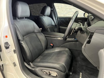 صورة مصغرة 35 لـ 2021 Lexus LS
