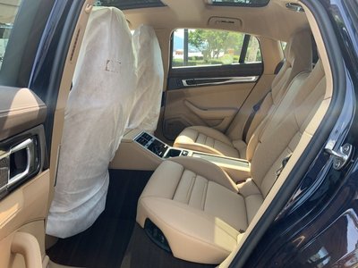 PORSCHE PANAMERA - 6