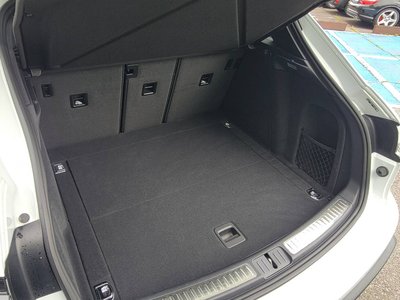 2023 Porsche MACAN — миниатюра 17