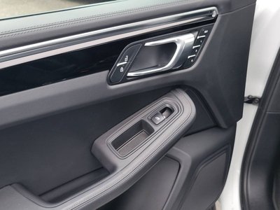 2023 Porsche MACAN — миниатюра 41