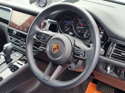 2023 Porsche MACAN — миниатюра 26