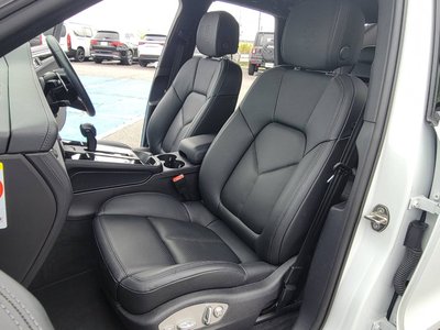 2023 Porsche MACAN — миниатюра 14