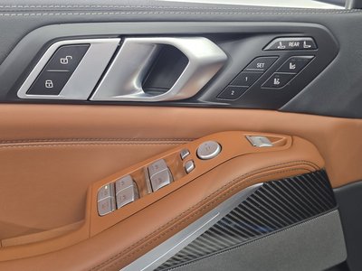2024 BMW X7 thumbnail 14