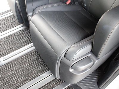 صورة مصغرة 47 لـ 2024 Toyota ALPHARD