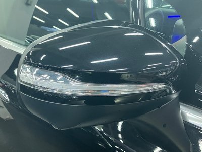 MERCEDES-BENZ EQE - 8