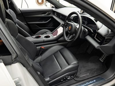 2024 Porsche TAYCAN 缩略图 11