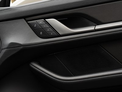 2024 Porsche TAYCAN 缩略图 12