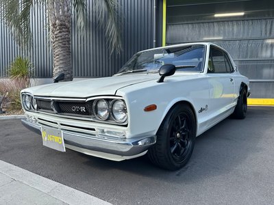 NISSAN SKYLINE GT-R - 5