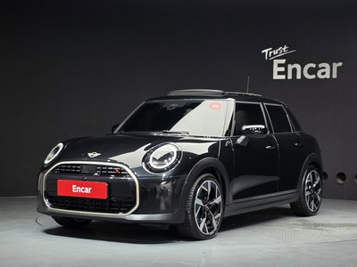 صورة 1 لـ 2026 MINI COOPER S