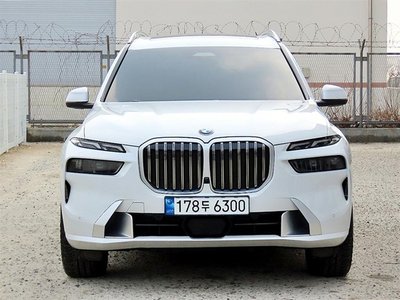 BMW X7 - 1