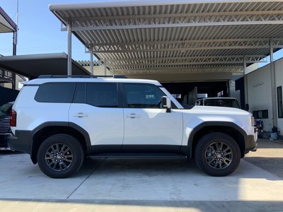 TOYOTA LAND CRUISER 250 - 3