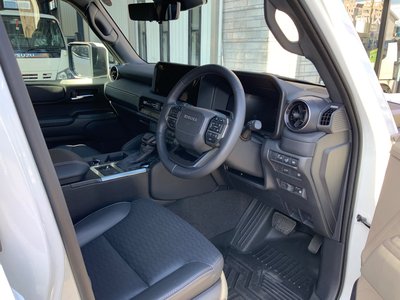 TOYOTA LAND CRUISER 250 - 9