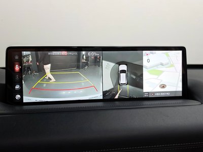 2020 Genesis GV80 thumbnail 15