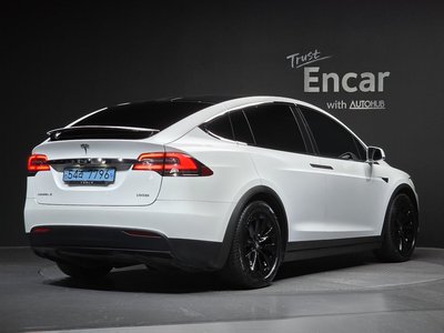 2019 Tesla MODEL X — фото 3