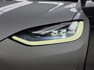 2019 Tesla MODEL X — фото 9