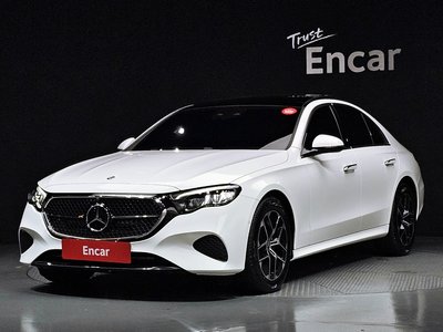صورة 1 لـ 2025 Mercedes-BENZ E-CLASS
