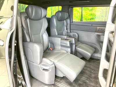 TOYOTA ALPHARD - 9