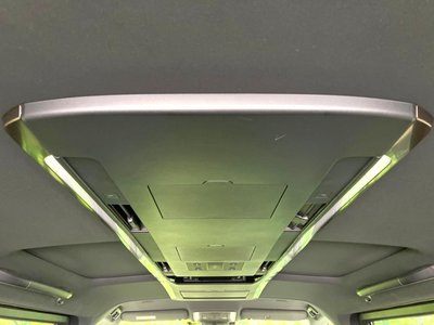 TOYOTA ALPHARD - 3