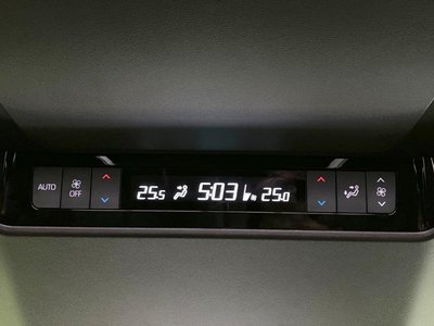 2023 Toyota ALPHARD — миниатюра 42