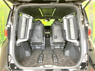 صورة مصغرة 11 لـ 2023 Toyota ALPHARD