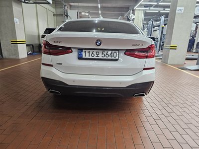 BMW 6 SERIES GT - 2