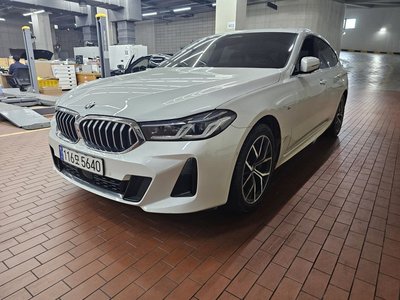 BMW 6 SERIES GT - 1
