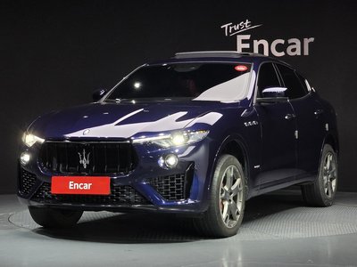 MASERATI LEVANTE - 1