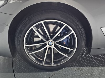 صورة 6 لـ 2023 BMW 5 SERIES
