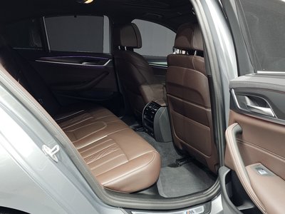 2023 BMW 5 SERIES 缩略图 12