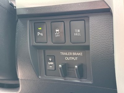 2018 Toyota TUNDRA 缩略图 50