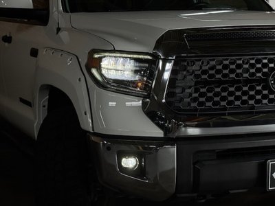 2018 Toyota TUNDRA — фото 10