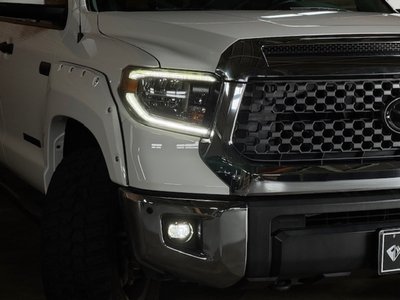 2018 Toyota TUNDRA — фото 9