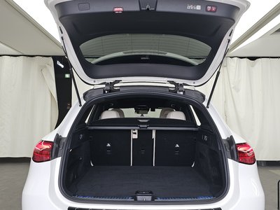 2024 Mercedes-BENZ GLC — миниатюра 26
