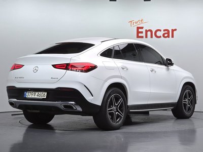 صورة 3 لـ 2021 Mercedes-BENZ GLE