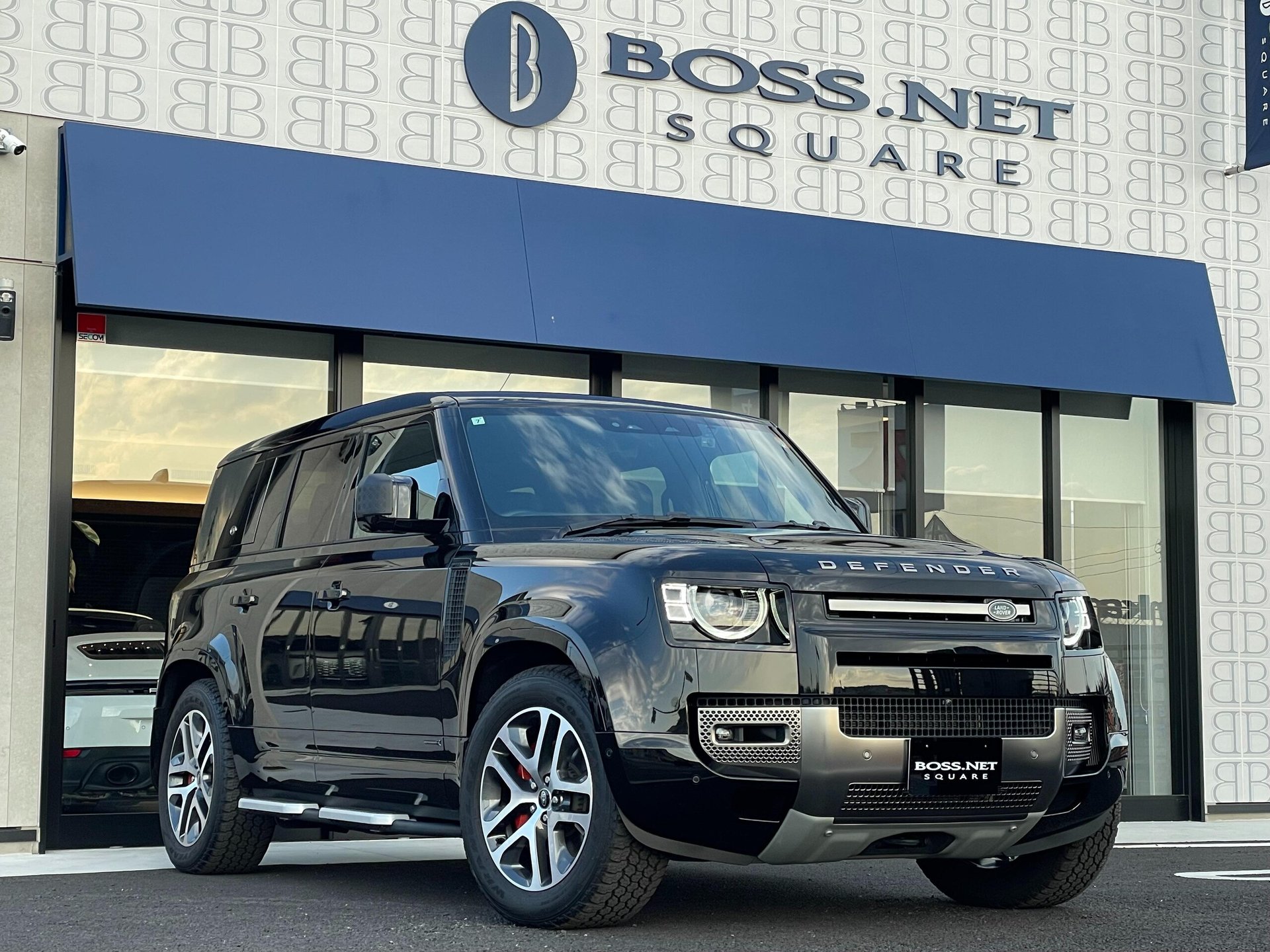 LAND ROVER DEFENDER - View 1