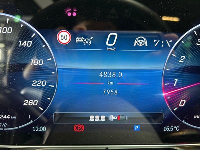 MERCEDES-BENZ S-CLASS - 8