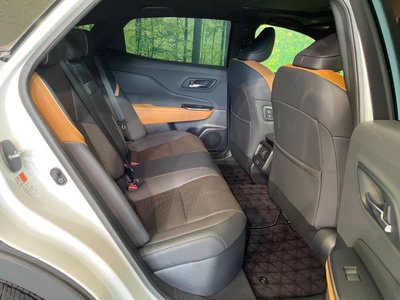 2023 Toyota CROWN CROSSOVER 照片 9