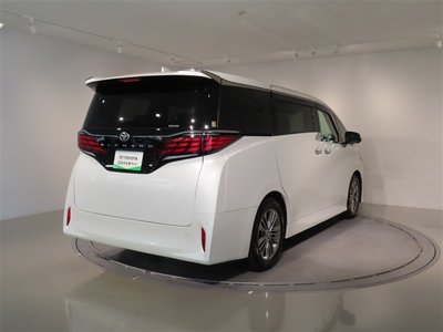 TOYOTA ALPHARD - 3
