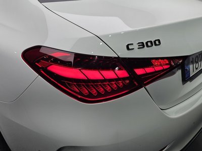 MERCEDES-BENZ C-CLASS - 10