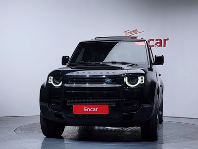 LAND ROVER DEFENDER - 3