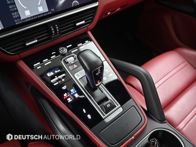 صورة 9 لـ 2020 Porsche CAYENNE