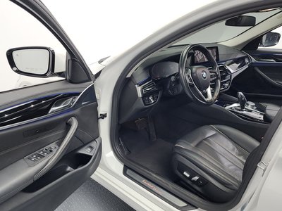 BMW 5 SERIES - 10