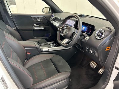 صورة 10 لـ 2024 Mercedes-BENZ GLB