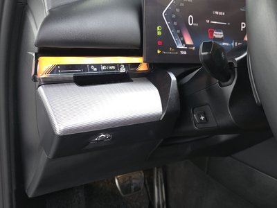 2025 BMW 5 SERIES — миниатюра 28