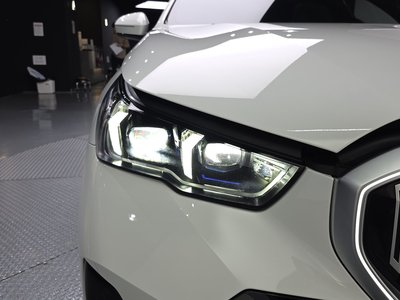 2025 BMW 5 SERIES 照片 9