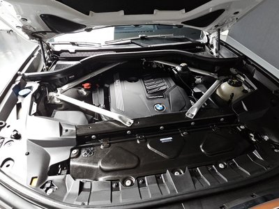 2022 BMW X7 photo 7